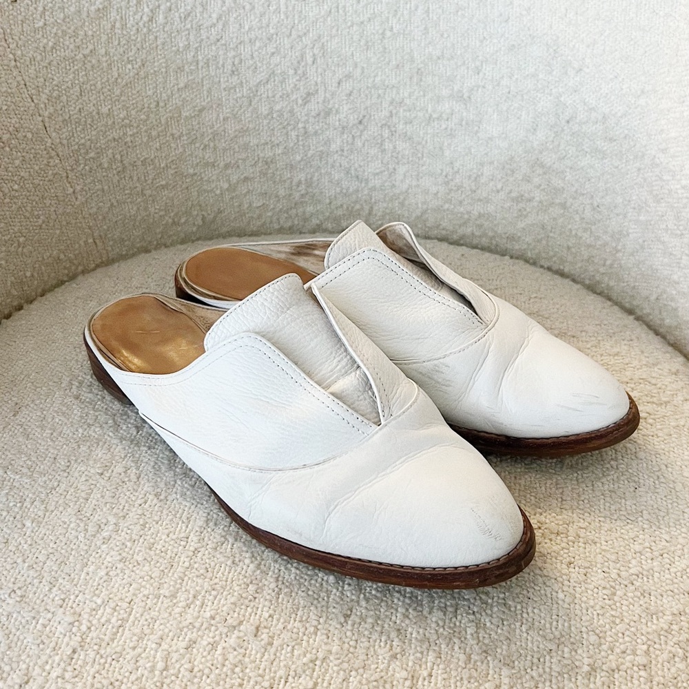Louise et Cie Freyda white loafer mules women’s size 12 shoes